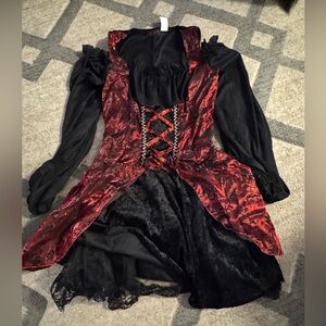 Gothic Vampiress Halloween costume dress
